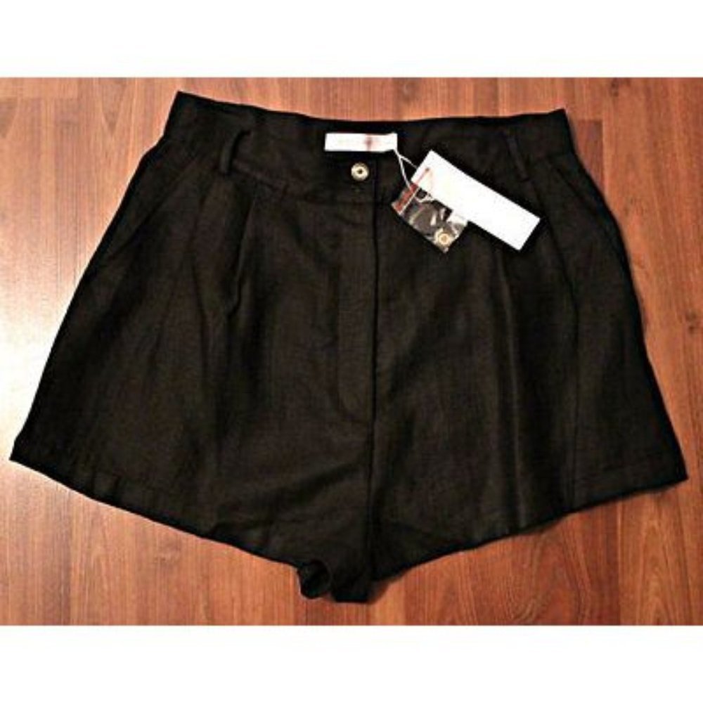 MINK PINK Black HIGH WAIST Dress Shorts PLEATED Front & POCKETS Belt  Loops M